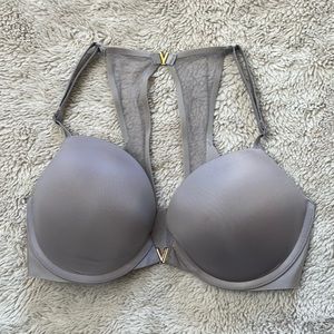 Victoria’s Secret Front Clasp Push Up Bra